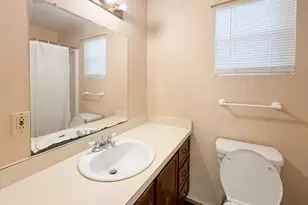 1705 N Robinson St, Cleburne, TX 76031 - Photo 13