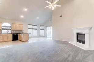 2612 Evening Shade Dr, Fort Worth, TX 76131 - Photo 5