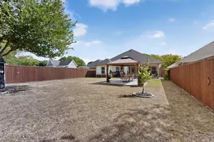 215 1/2 Aldridge St, Waxahachie, TX 75165 - Photo 33