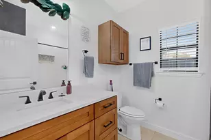 215 1/2 Aldridge St, Waxahachie, TX 75165 - Photo 25