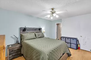 5906 Santa Fe Dr, Arlington, TX 76017 - Photo 17