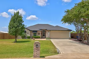 107 Cottonwood Dr, Fate, TX 75189 - Photo 1