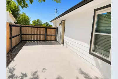 106 Raymond Street, Bowie, TX 76230 - Photo 19