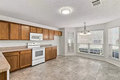 9900 Carter Drive, McKinney, TX 75072 - Photo 5