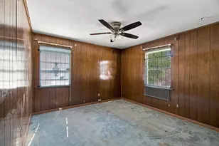 4105 Fairlane Ave, Fort Worth, TX 76119 - Photo 11