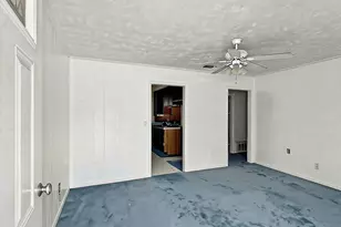 4105 Fairlane Ave, Fort Worth, TX 76119 - Photo 3