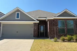 7512 Noble Oaks Dr, Fort Worth, TX 76120 - Photo 1