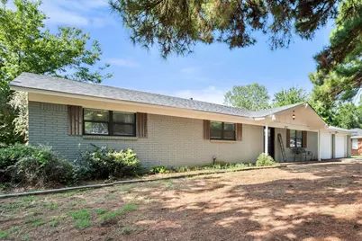 202 Lone Star Street, Joshua, TX 76058 - Photo 3