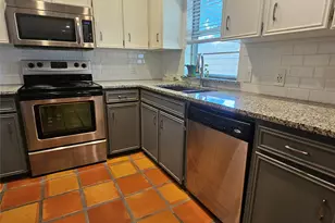 7239 Muse Ct, Fort Worth, TX 76112 - Photo 5