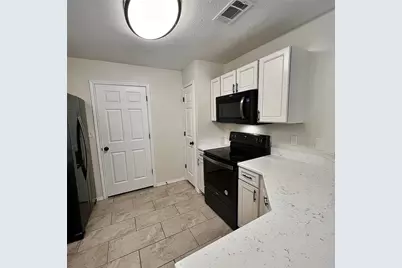 4808 Waxwing Drive, Arlington, TX 76018 - Photo 11