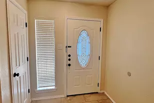 4808 Waxwing Dr, Arlington, TX 76018 - Photo 3