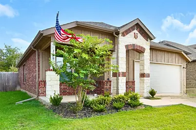 209 Fairmeade Drive, Terrell, TX 75160 - Photo 1