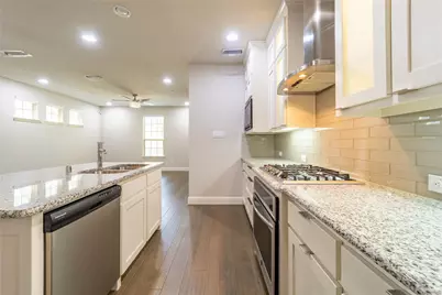4666 Rhett Lane #E, Carrollton, TX 75010 - Photo 11