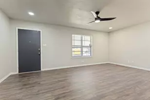 3021 Edith Ln, Haltom City, TX 76117 - Photo 3
