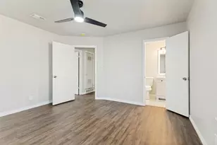 3021 Edith Ln, Haltom City, TX 76117 - Photo 17