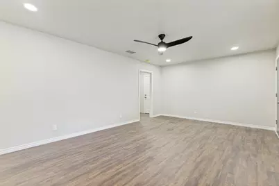 3021 Edith Lane, Haltom City, TX 76117 - Photo 11