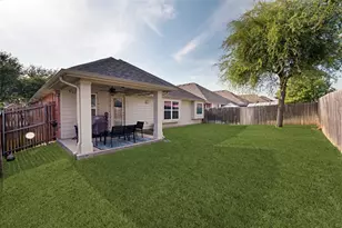 1421 Danielle Creek Dr, Little Elm, TX 75068 - Photo 19
