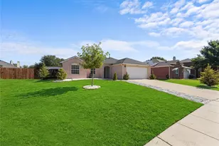 2603 Clark Dr, Corinth, TX 76210 - Photo 5