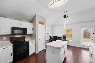 2603 Clark Dr, Corinth, TX 76210 - Photo 13