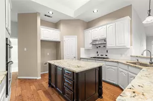 5825 Echo Bluff Dr, Haltom City, TX 76137 - Photo 13