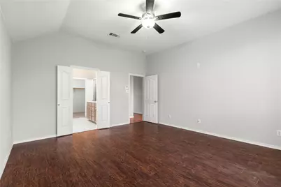 5825 Echo Bluff Drive, Haltom City, TX 76137 - Photo 27
