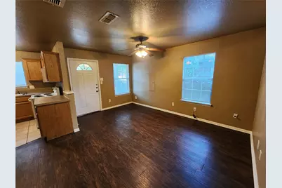 2917 Van Horn Avenue, Fort Worth, TX 76111 - Photo 3