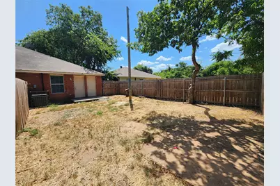 2917 Van Horn Avenue, Fort Worth, TX 76111 - Photo 19