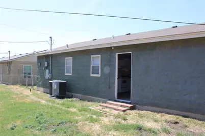 2722 Mildred Street, Waco, TX 76706 - Photo 9