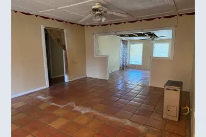 3815 Beverly Drive, Beverly Hills, TX 76711 - Photo 17