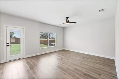 1008 Cypress Avenue, Hutchins, TX 75141 - Photo 3