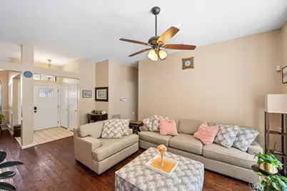 4137 Mapleridge Drive, Grapevine, TX 76051 - Photo 5