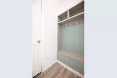 9843 Romo Street, Irving, TX 75063 - Photo 11