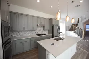9843 Romo St, Irving, TX 75063 - Photo 9