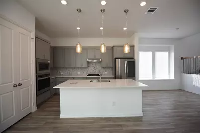 9843 Romo Street, Irving, TX 75063 - Photo 5