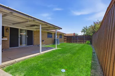 2132 Bordeaux Drive, Carrollton, TX 75007 - Photo 23