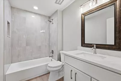 2132 Bordeaux Drive, Carrollton, TX 75007 - Photo 21
