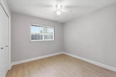 2132 Bordeaux Drive, Carrollton, TX 75007 - Photo 19