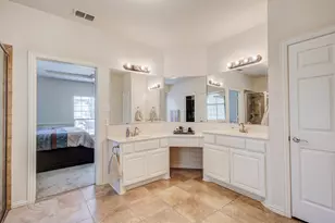 13921 Sparrow Hill Dr, Little Elm, TX 75068 - Photo 19