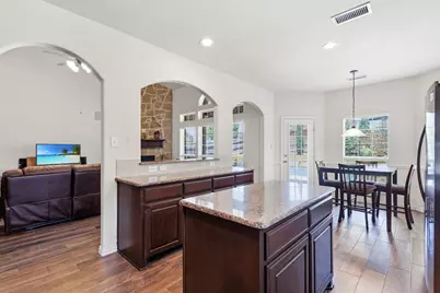 13921 Sparrow Hill Drive, Little Elm, TX 75068 - Photo 7