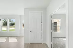 129 Saddlewood Trl, Commerce, TX 75428 - Photo 3