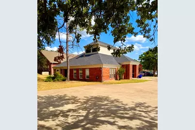401 Inwood Road, Azle, TX 76020 - Photo 3