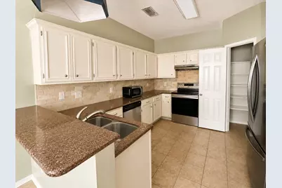 7900 Squire Lane, Frisco, TX 75035 - Photo 7