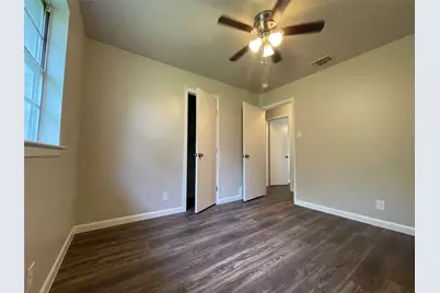 613 E Mustang Street, Crowley, TX 76036 - Photo 11