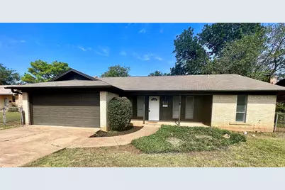 613 E Mustang Street, Crowley, TX 76036 - Photo 25