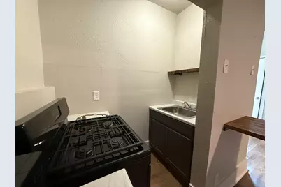 431 E 8th Street #C, Dallas, TX 75203 - Photo 5