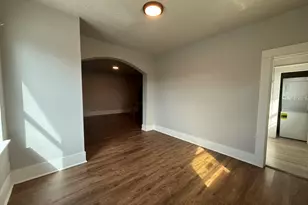 431 E 8th St, Dallas, TX 75203 - Photo 7