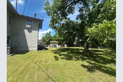 431 E 8th Street #C, Dallas, TX 75203 - Photo 3