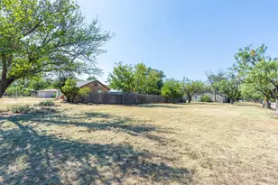 2610 S 25th St, Abilene, TX 79605 - Photo 35
