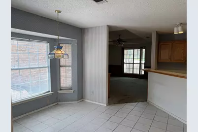 1307 Sequoia Drive, Grand Prairie, TX 75052 - Photo 7