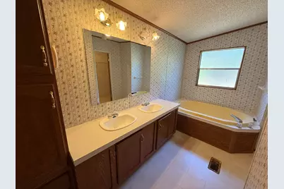 13804 Fm 279, Chandler, TX 75758 - Photo 11